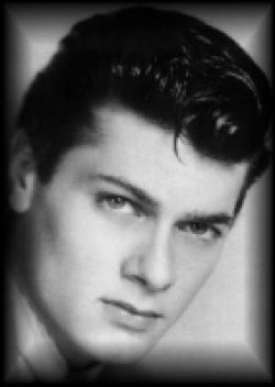 A young Tony Curtis.