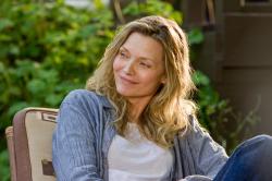 Michelle Pfeiffer in People Like Us.