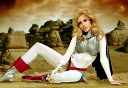 Jane Fonda had sex and Jane Fondadid near nudity in Barbarella in 1968.