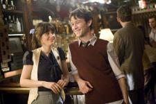 Zooey Deschanel and Joseph Gordon-Levitt in 500 Days of Summer. Zooey Deschanel and Joseph Gordon-Levitt in 500 Days of Summer.