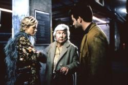 Meg Ryan, Maureen Stapleton and Matthew Broderick in Addicted to Love. Meg Ryan, Maureen Stapleton and Matthew Broderick in Addicted to Love.
