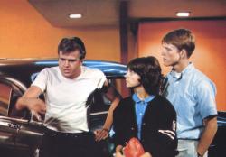 Paul La Mat, Cindy Williams and Ron Howard in American Graffiti