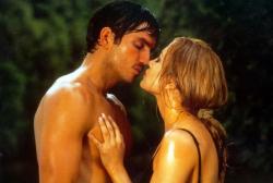 James Caviezel and Jennifer Lopez in Angel Eyes. James Caviezel and Jennifer Lopez in Angel Eyes.