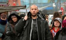Vin Diesel and Melanie Thierry try to find their way through a disorganized mess. Vin Diesel and Melanie Thierry try to find their way through a disorganized mess.