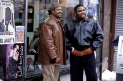 Ice Cube  and Anthony Anderson in Barbershop 