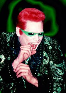 Jim Carrey alone makes this movie worth the watch. Jim Carrey alone makes this movie worth the watch.
