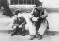 Lamberto Maggiorani and Enzo Staiola in The Bicycle Thief.