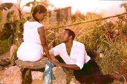 Marpessa Dawn as Eurydice and Breno Mello as Orfeo in Black Orpheus.