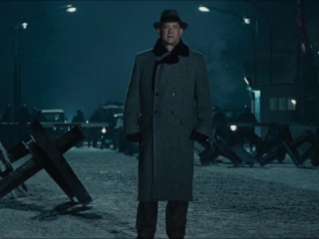 Tom Hanks in Bridge of Spies. Tom Hanks in Bridge of Spies.