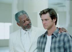 Morgan Freeman and Jim Carrey in Bruce Almighty.