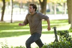 Henry Cavill can't outrun the bad decision to star in The Cold Light of Day. Henry Cavill can't outrun the bad decision to star in The Cold Light of Day.