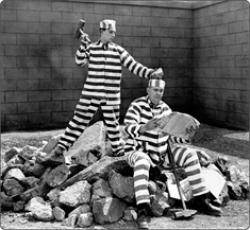 Buster Keaton in Convict 13