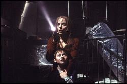 Emma Caulfield in Darkness Falls.