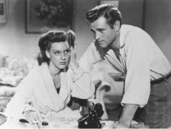 Ann Savage and Tom Neal in The Detour