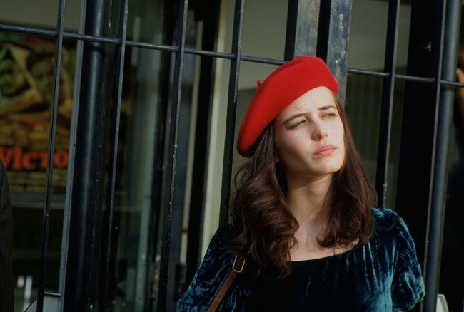 Eva Green with Louis Garrel and Michael Pitt, 'The Dreamers