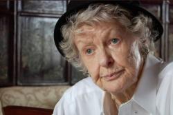 Elaine Stritch