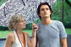 Kristen Dunst and Orlando Bloom in Elizabethtown.