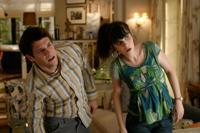 Justin Bartha and Zooey Deschanel in Failure to Launch