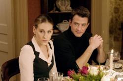 Sarah Jessica Parker and Dermot Mulroney in The Family Stone. Sarah Jessica Parker and Dermot Mulroney in The Family Stone.