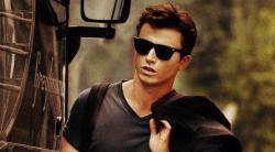 Kenny Wormald confusing modeling with acting in Footloose