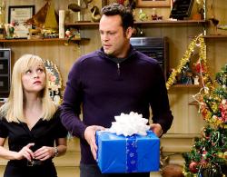 Reese Witherspoon and Vince Vaughn in Four Christmases. Reese Witherspoon and Vince Vaughn in Four Christmases.