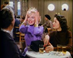 Marilyn Monroe and Jane Russell in Gentlemen Prefer Blondes.
