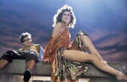 Rick Moranis and a hot Sigourney Weaver in Ghostbusters Rick Moranis and a hot Sigourney Weaver in Ghostbusters