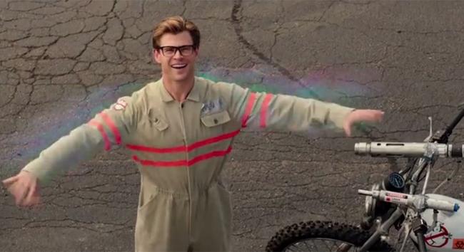 Chris Hemsworth in Ghostbusters Chris Hemsworth in Ghostbusters