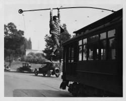 Harold Lloyd in Girl Shy.