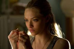 Amanda Seyfried concentrates really hard on taking this plot seriously in Gone. Amanda Seyfried concentrates really hard on taking this plot seriously in Gone.