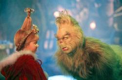 Taylor Momsen and Jim Carrey in How the Grinch Stole Christmas.