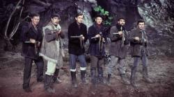 Anthony Quayle, Anthony Quinn, Gregory Peck, David Niven, Stanley Baker, and James Darren in The Guns of Navarone.