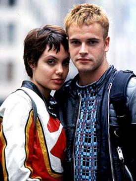 Angelina Jolie and Jonny Lee Miller in Hackers.