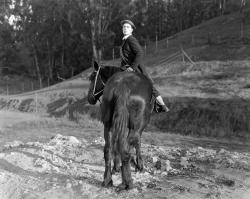 Buster Keaton in Hard Luck