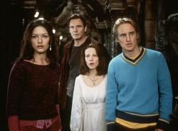 Liam Neeson, Lili Taylor, Catherine Zeta-Jones and Owen Wilson in The Haunting