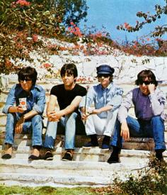 George, Paul, Ringo and John in the Bahamas for a scene in Help! George, Paul, Ringo and John in the Bahamas for a scene in Help!