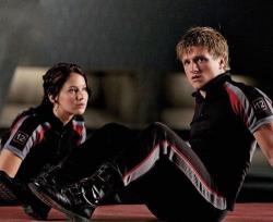 Jennifer Lawrence and Josh Hutcherson in The Hunger Games