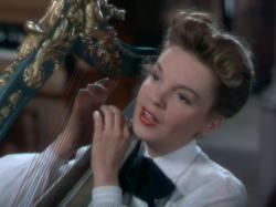 Judy Garland in In the Good Old Summertime.