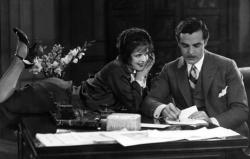 Clara Bow and Antonio Moreno in It.