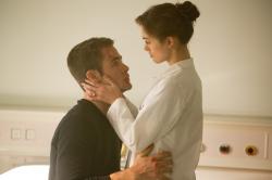 Chris Pine and Keira Knightley in Jack Ryan: Shadow Recruit