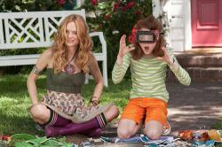 Heather Graham as Aunt Opal and Jordana Beatty as Judy Moody in Judy Moody and the Not Bummer Summer.