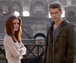 Rachel Bilson and Hayden Christensen in Jumper.