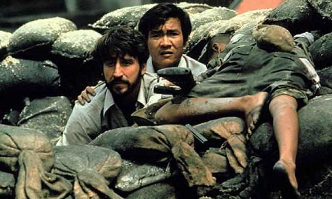 Sam Waterston and Haing S. Ngor in The Killing Fields.