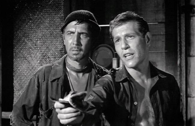 Patrick O'Neal and George Segal in King Rat.