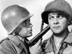 Frank Sinatra and Tony Curtis in Kings Go Forth. Frank Sinatra and Tony Curtis in Kings Go Forth.