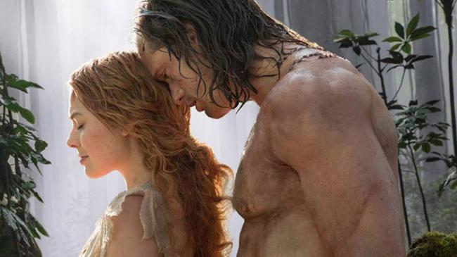 Margot Robbie and Alexander Skarsgård in The Legend of Tarzan.