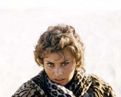 Sophia Loren in Legend of the Lost.