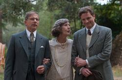 Simon McBurney, Eileen Atkins, and Colin Firth in Magic in the Moonlight.