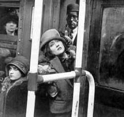 Gloria Swanson as a single girl in New York. Gloria Swanson as a single girl in New York.