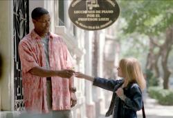 Denzel Washington and Dakota Fanning in Man on Fire.